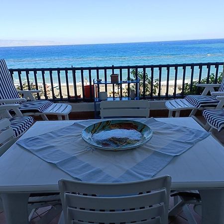 Casa Vacanze Margarita SantʼAlessio Siculo Dış mekan fotoğraf