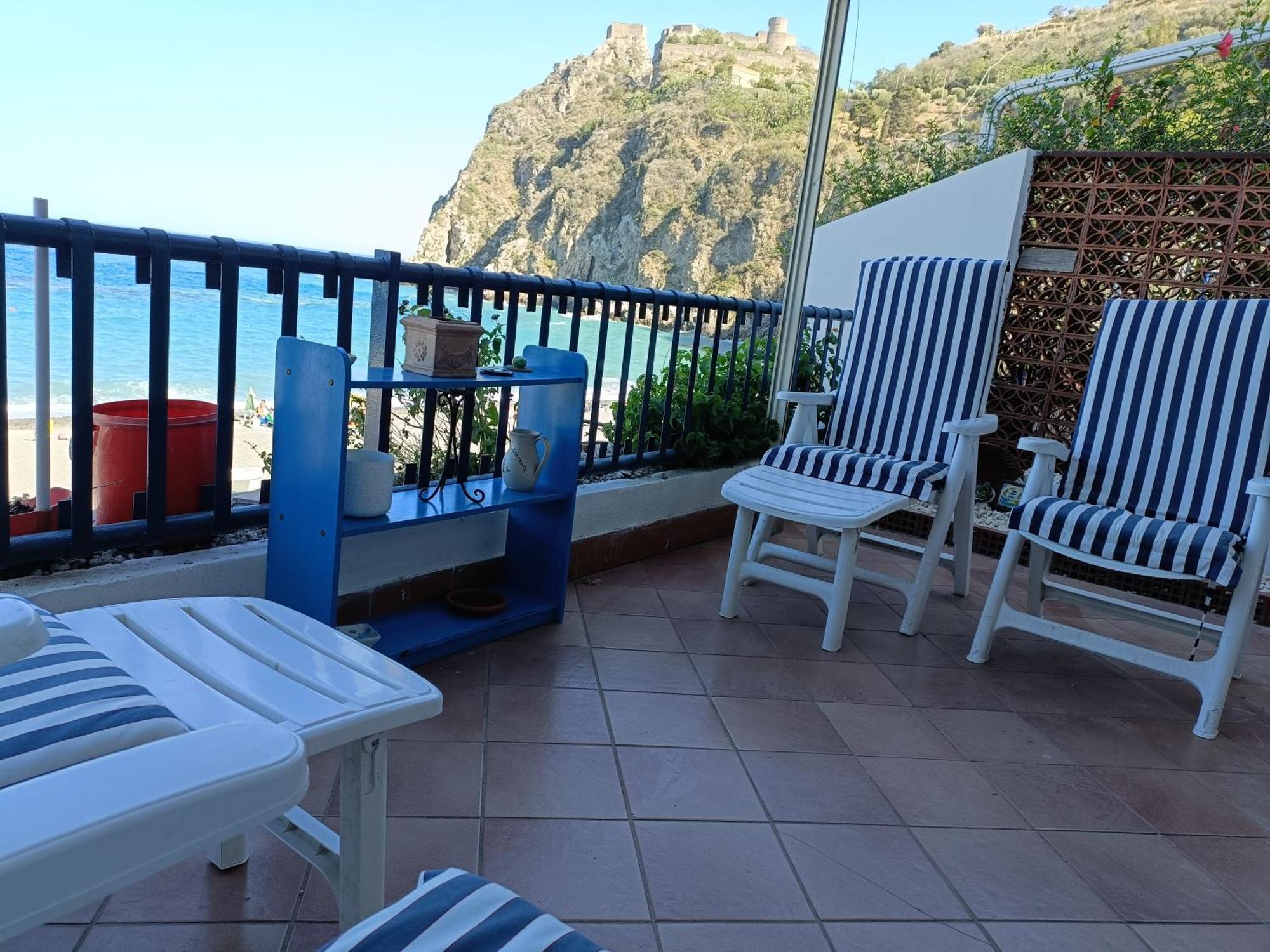 Casa Vacanze Margarita SantʼAlessio Siculo Dış mekan fotoğraf