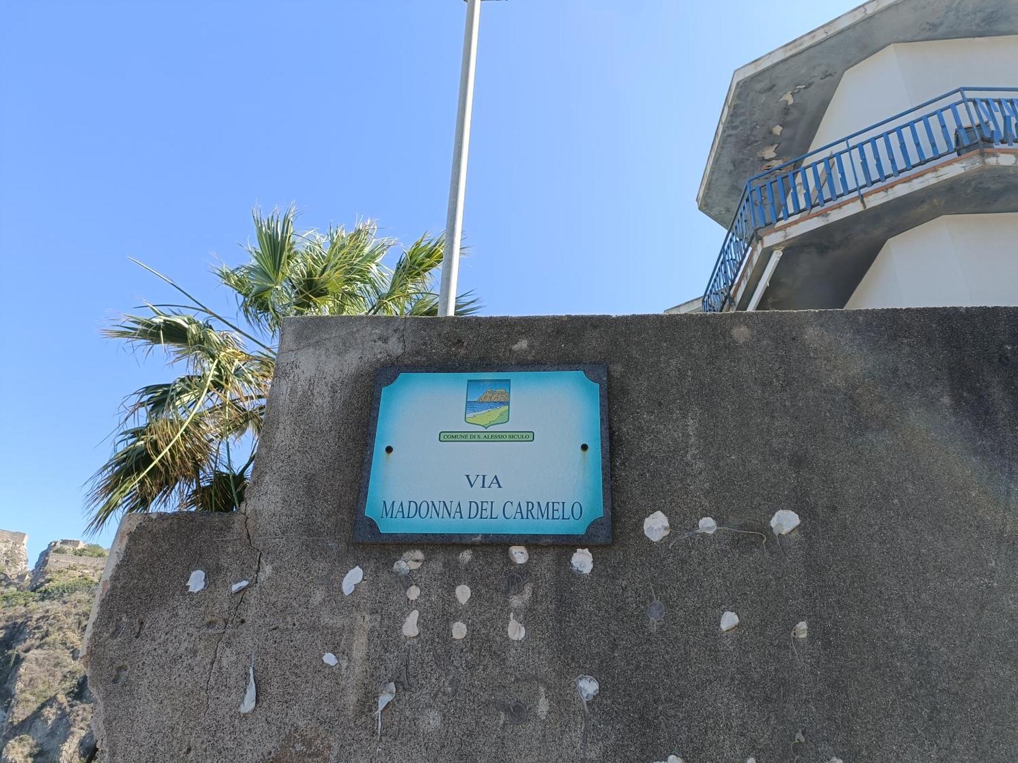 Casa Vacanze Margarita SantʼAlessio Siculo Dış mekan fotoğraf