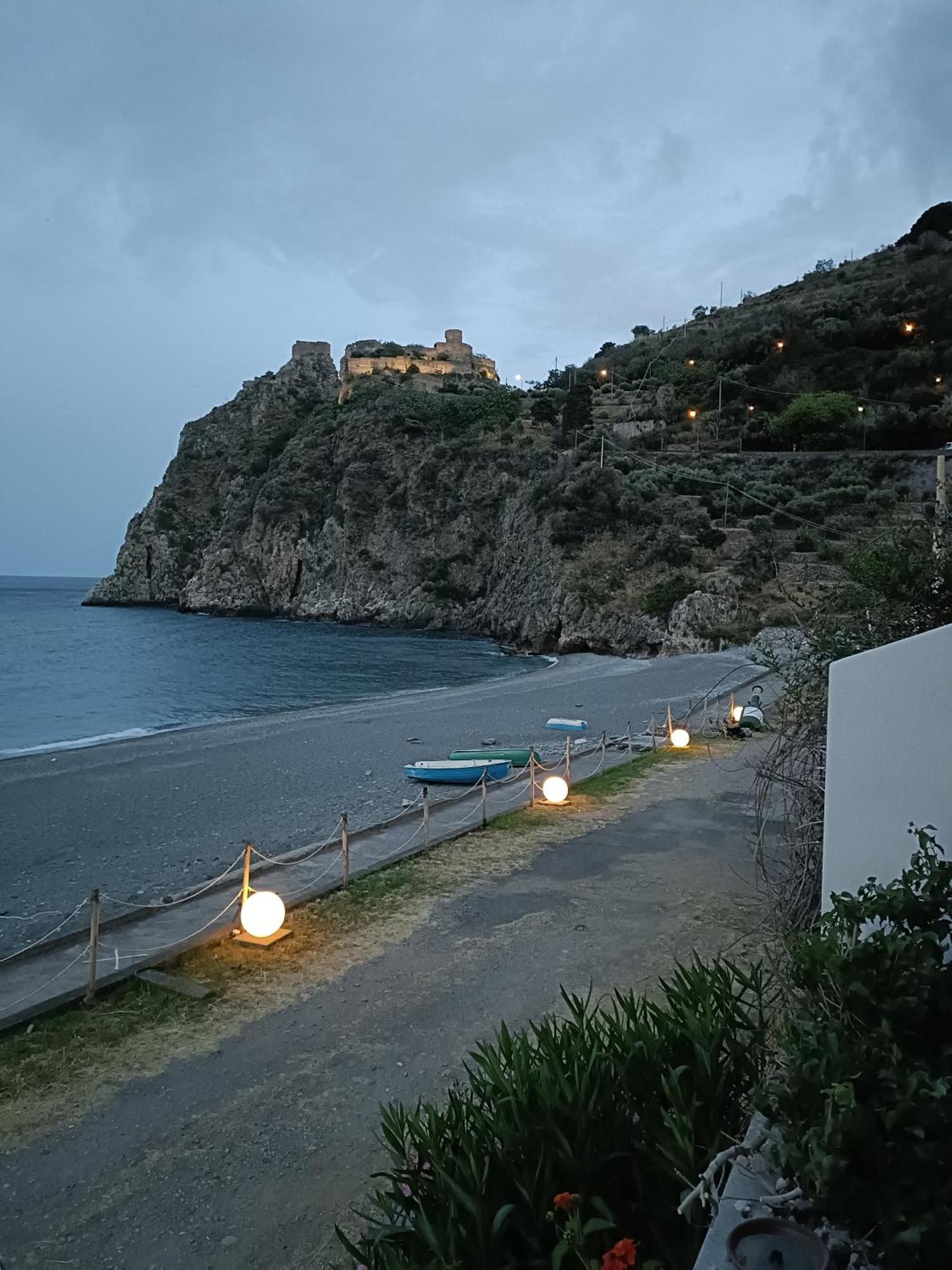 Casa Vacanze Margarita SantʼAlessio Siculo Dış mekan fotoğraf